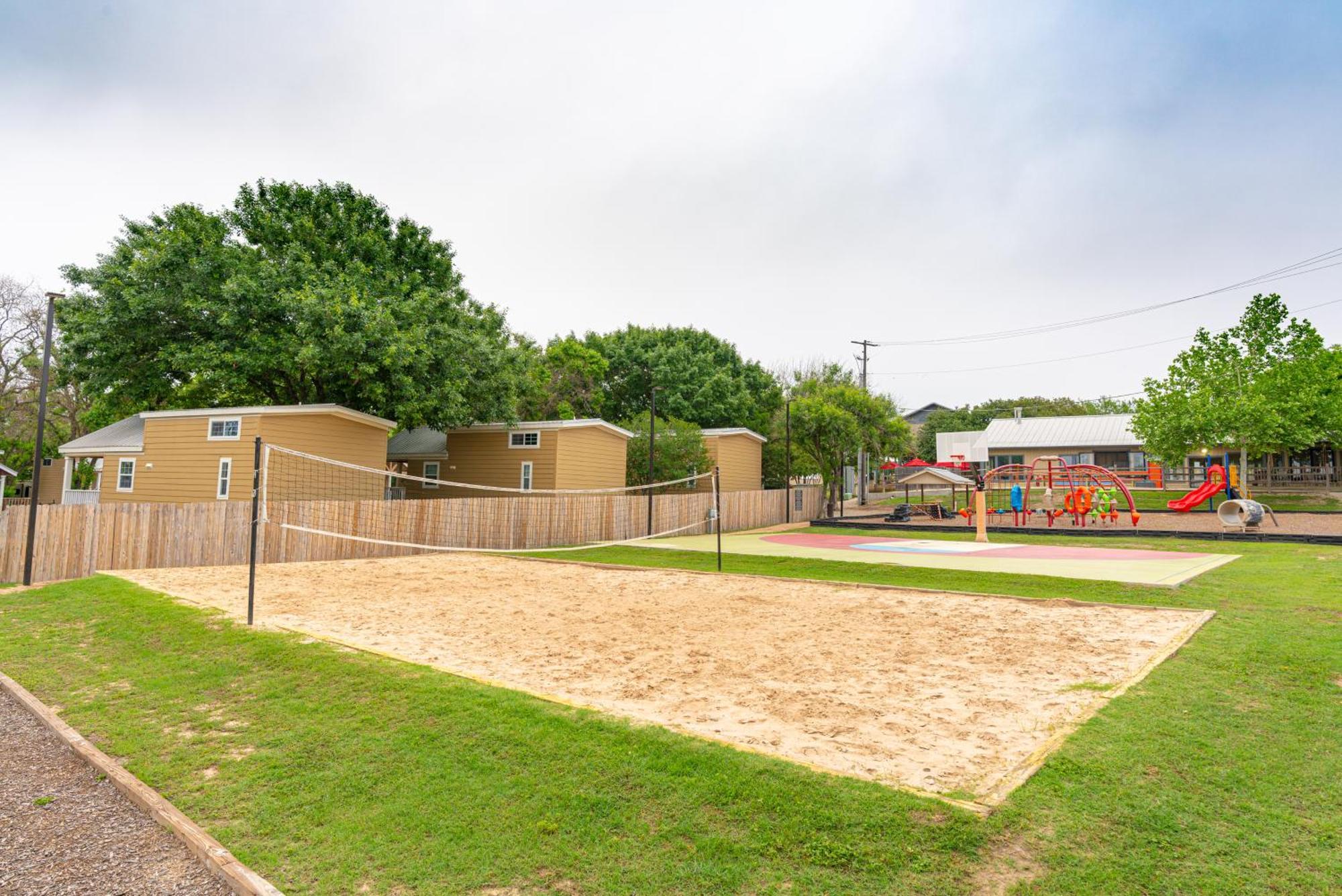 Hotel Sun Retreats Texas Hill Country New Braunfels Exterior foto