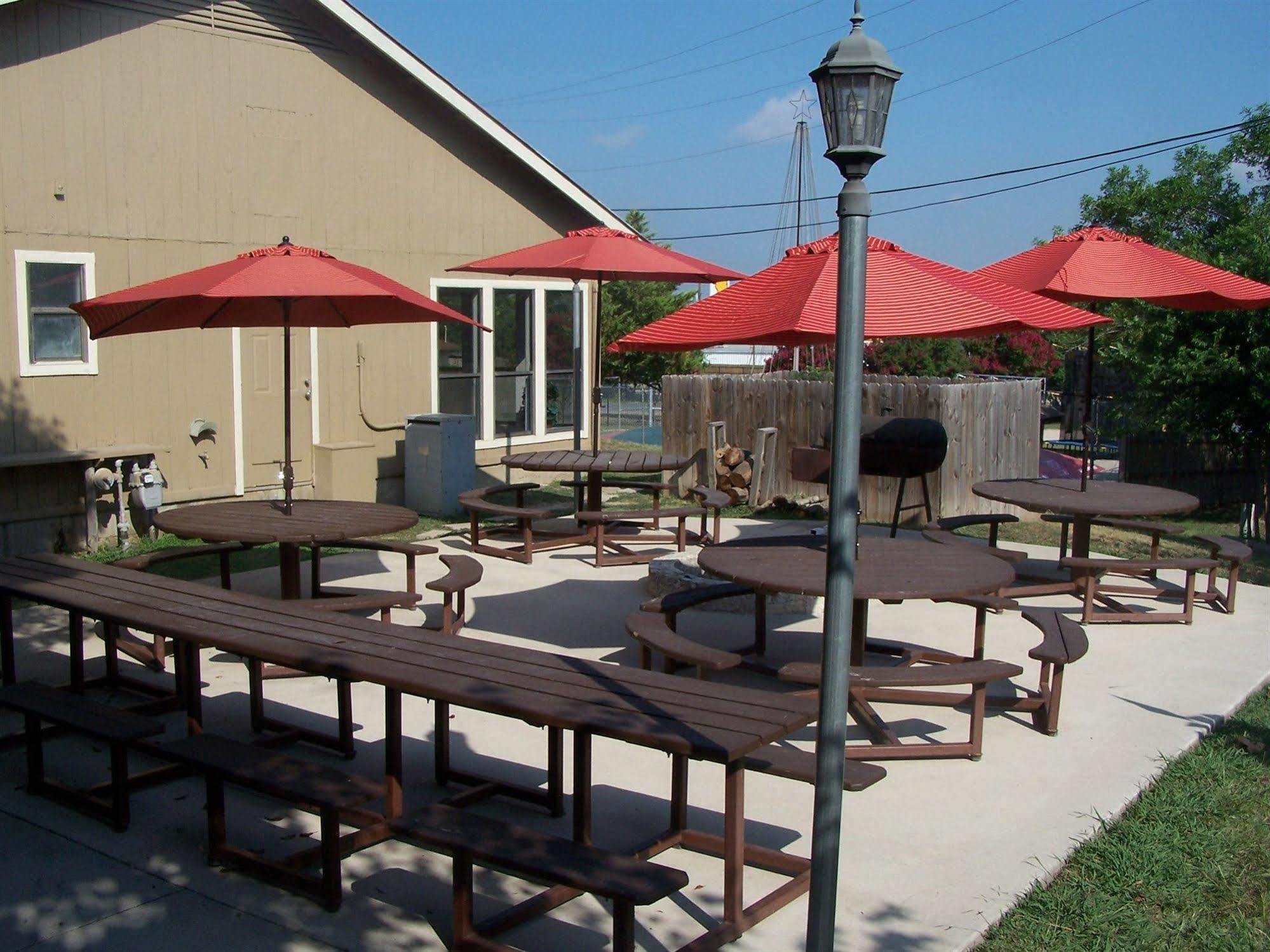 Hotel Sun Retreats Texas Hill Country New Braunfels Exterior foto